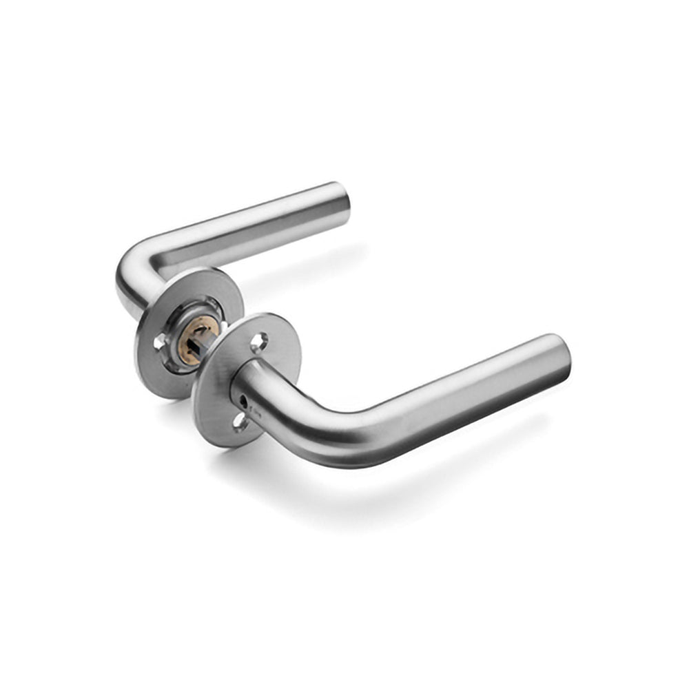 Knud Holscher Türgriff L, gebürsteter Edelstahl • d line - Copenhagenhomedesign