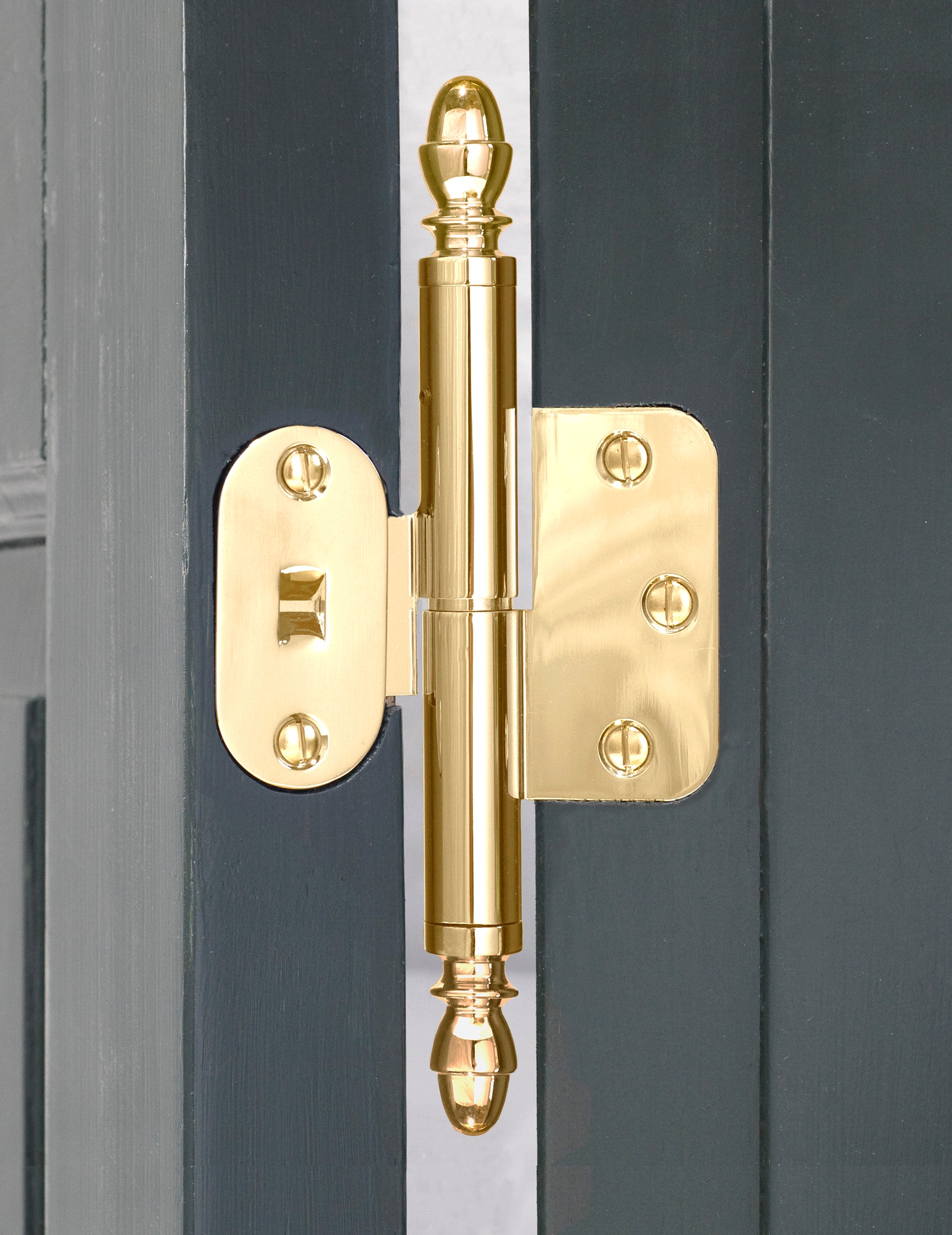 Løs knop til Hamborg snap-on dørhængsel, agern i blank messing med lak (2 stk.)