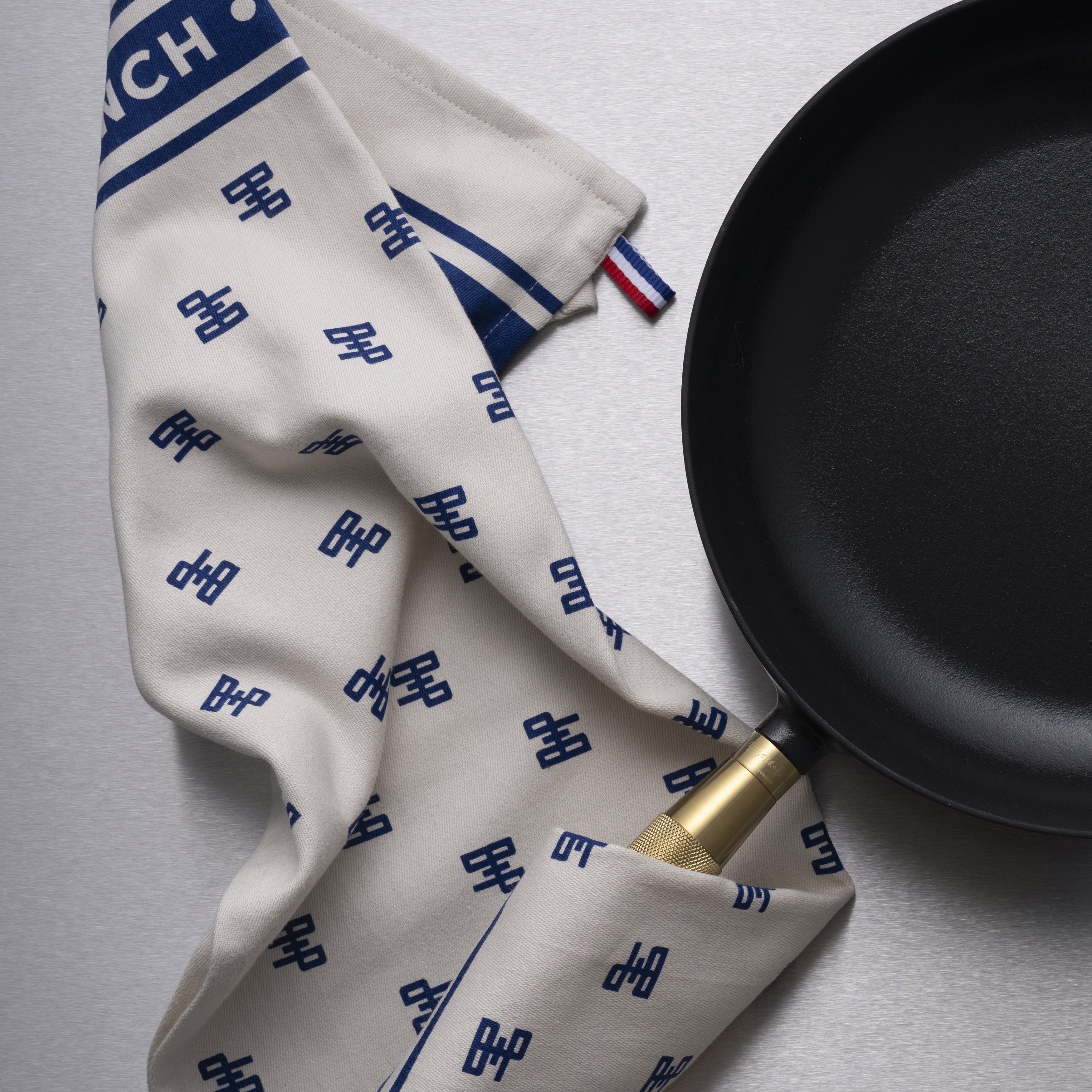 Viskestykke • Buster + Punch