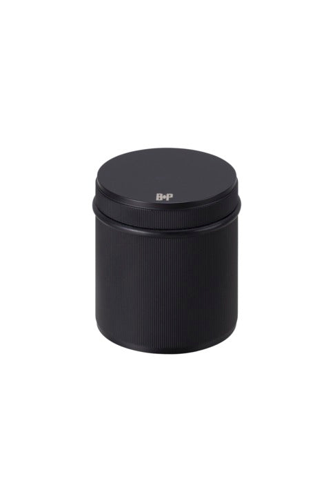 Fritstående dørstopper i linjeret mønster, sort • Buster + Punch