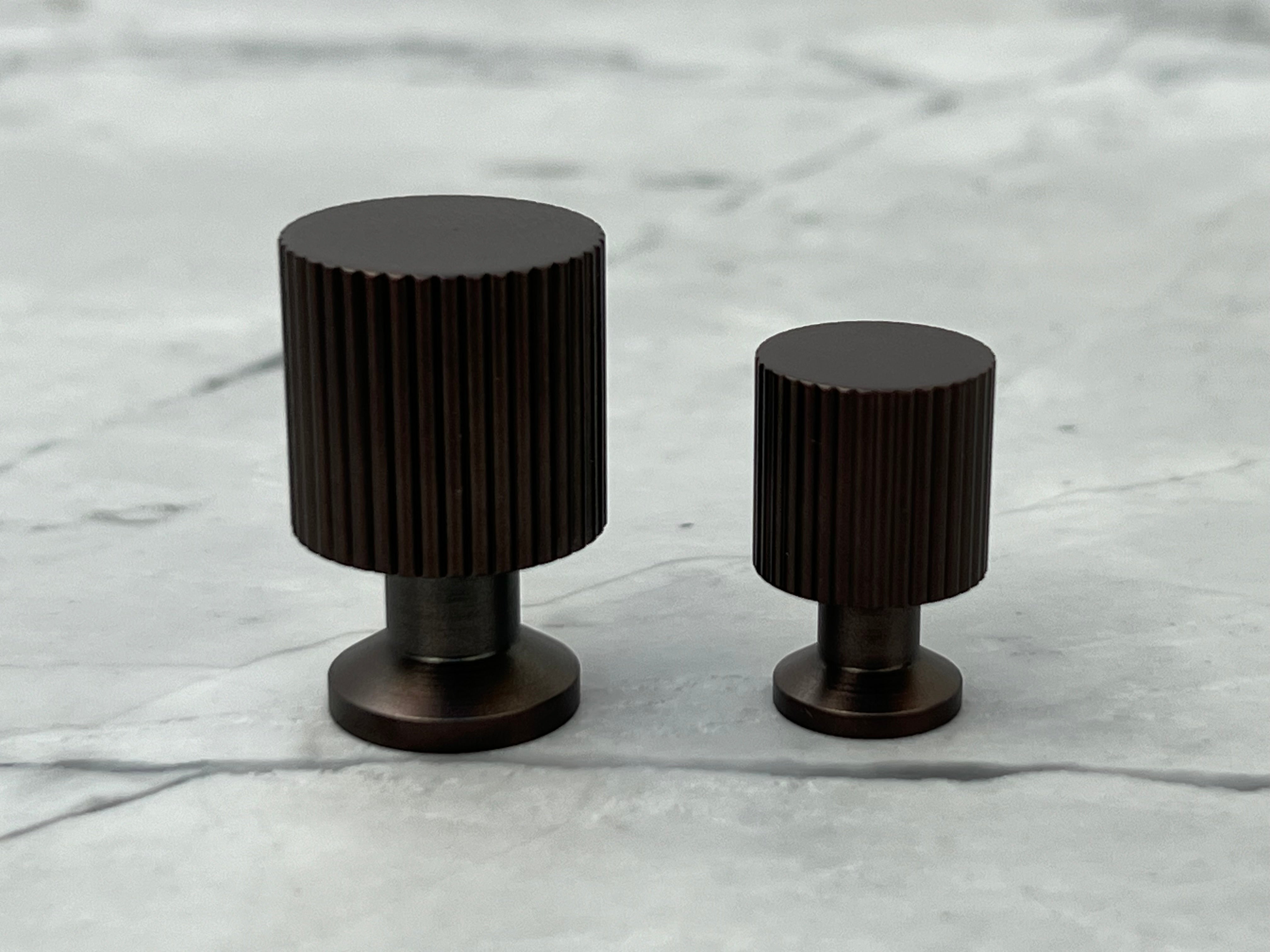 Marienlund møbelknop, 25 mm, bruneret messing • Chr. Jørgensen