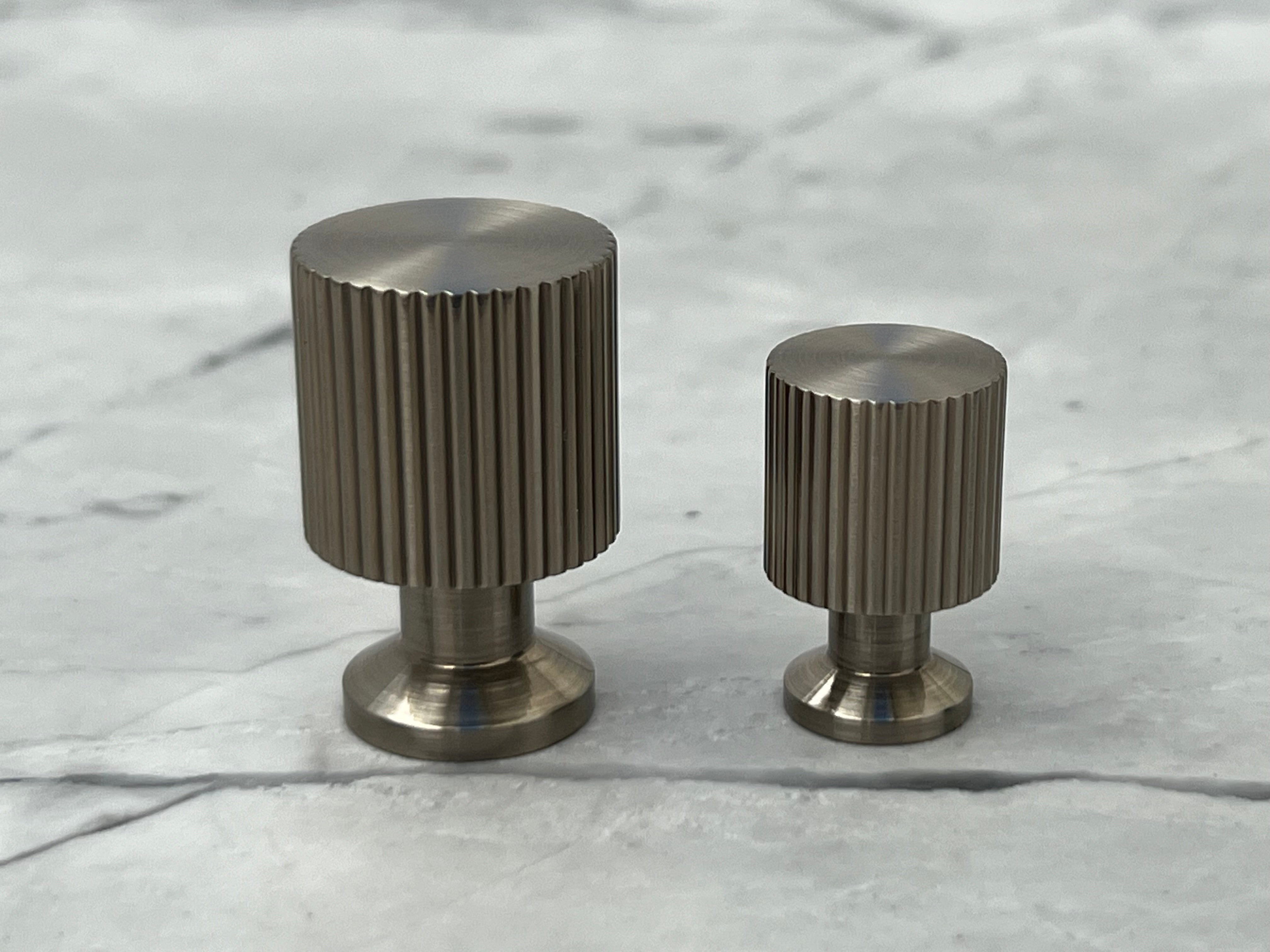 Marienlund møbelknop, 25 mm, rustfrit stål look • Chr. Jørgensen