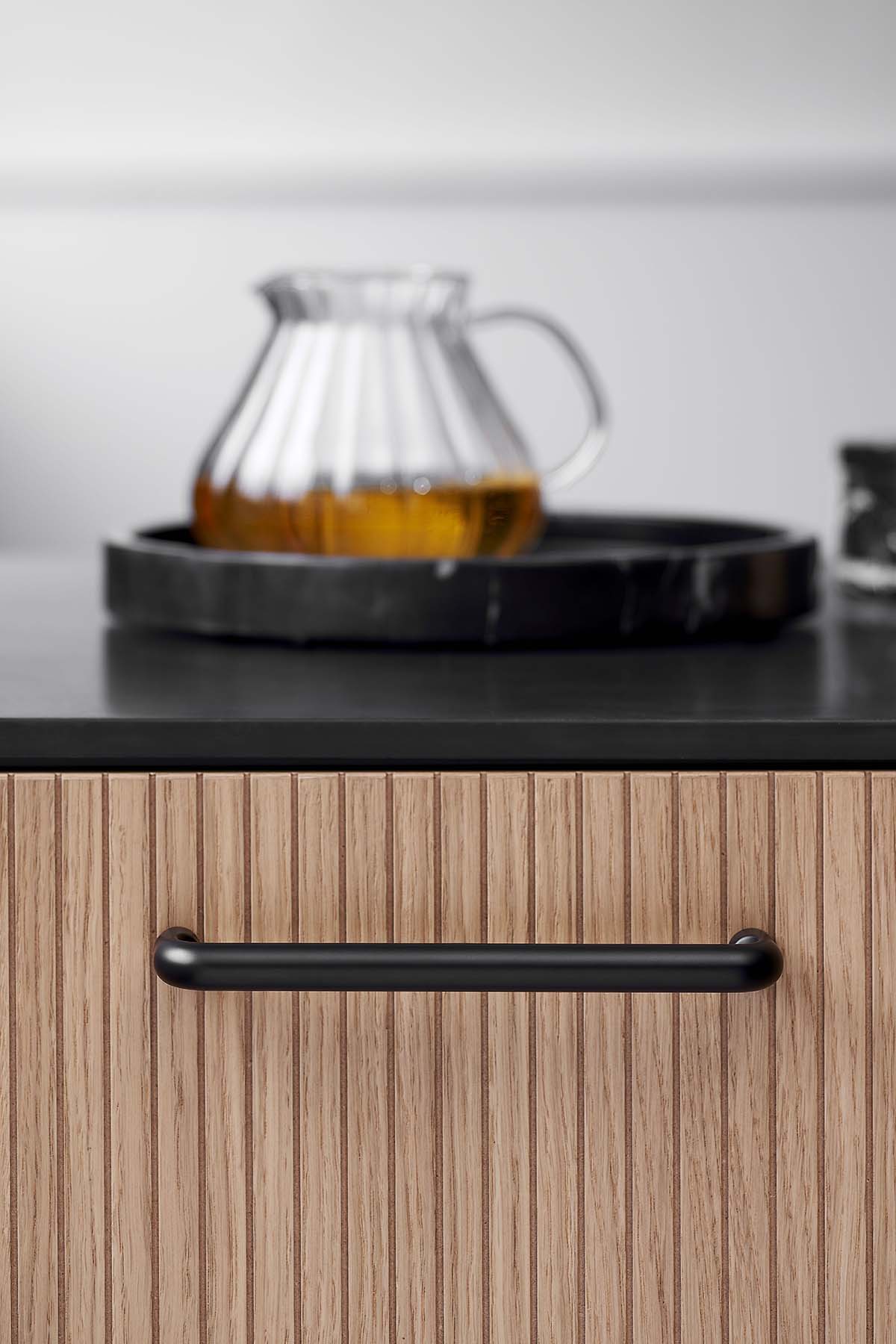 CARVE greb, zink, sort • Furnipart