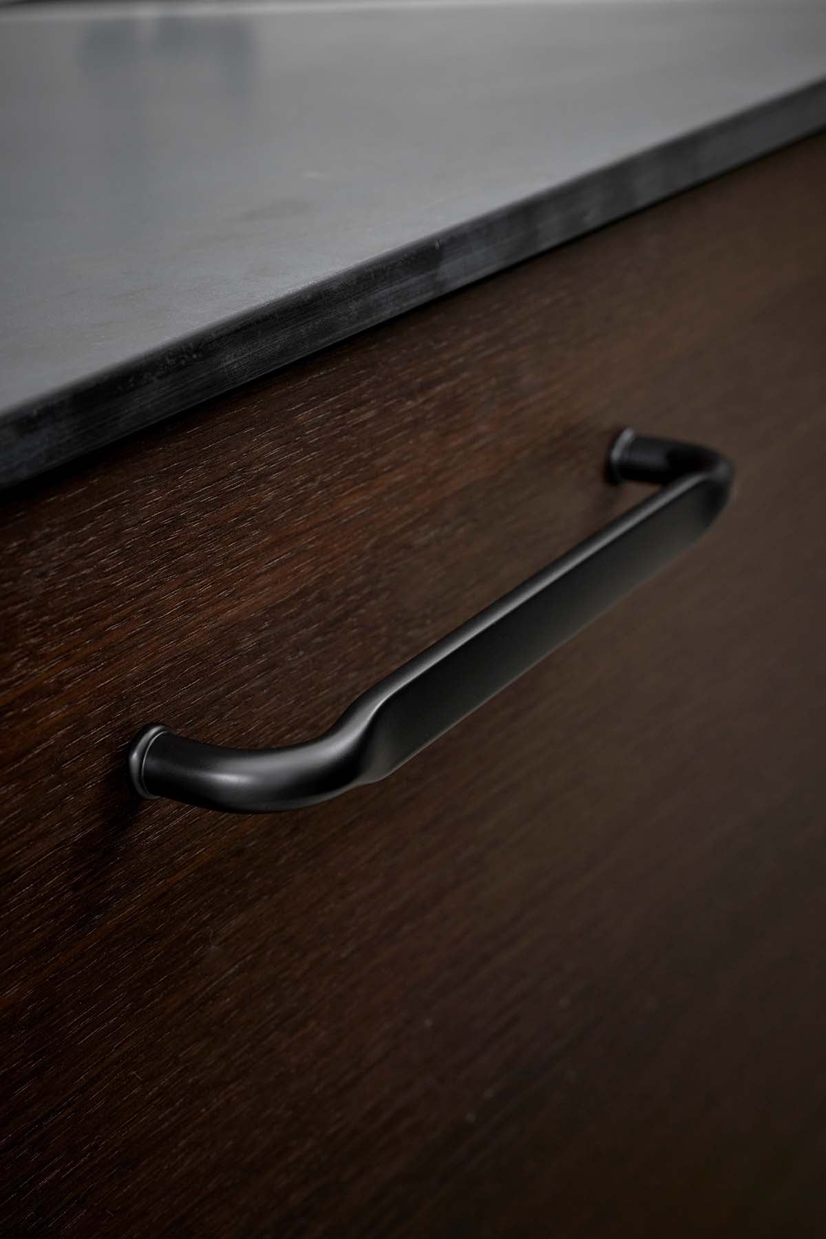 GATE greb, zink, sort • Furnipart