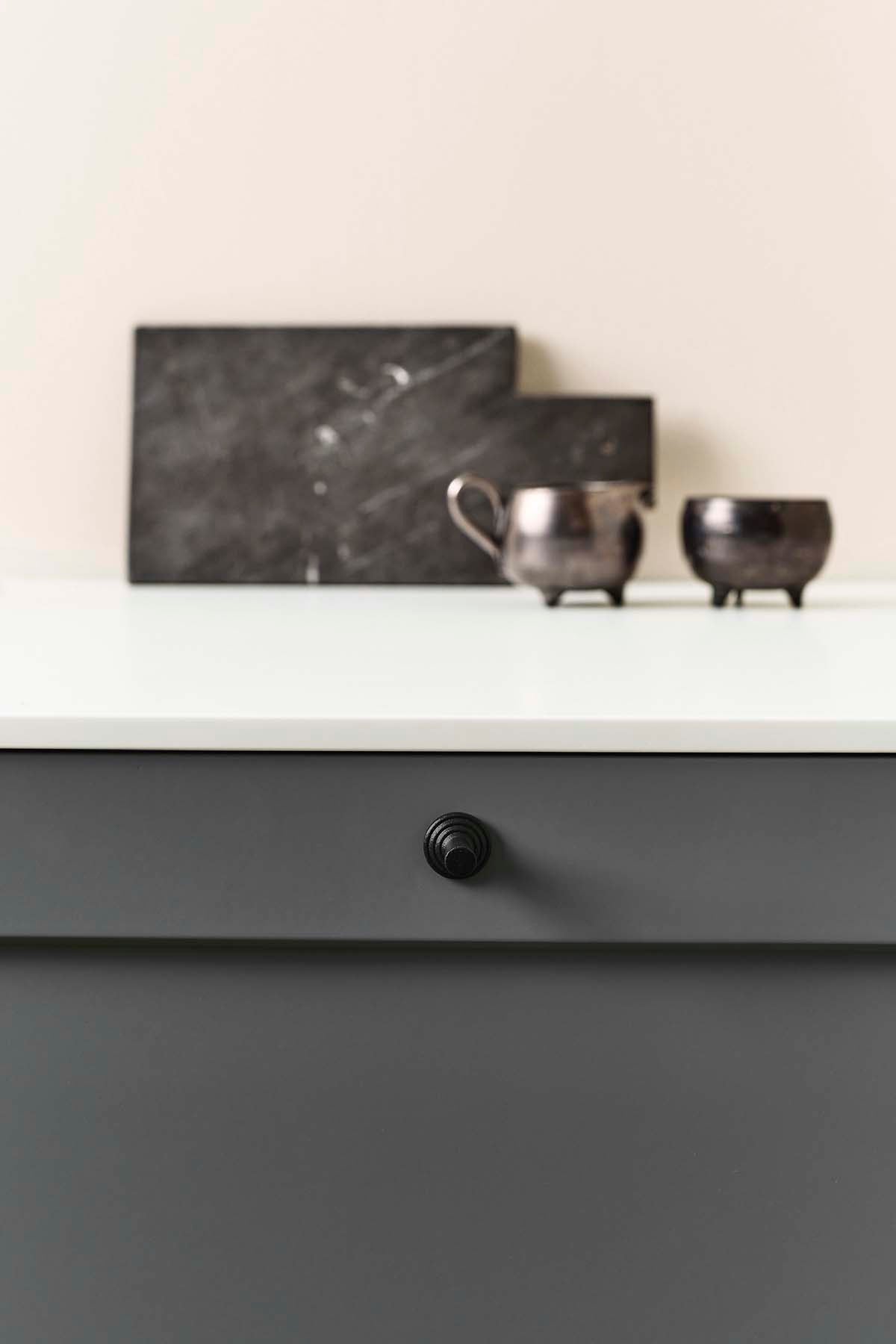 MOTION knop, jern, sort • Furnipart