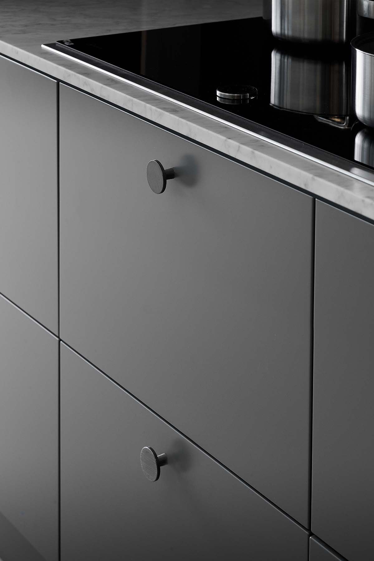 PLATO knop, aluminium, antracit • Furnipart