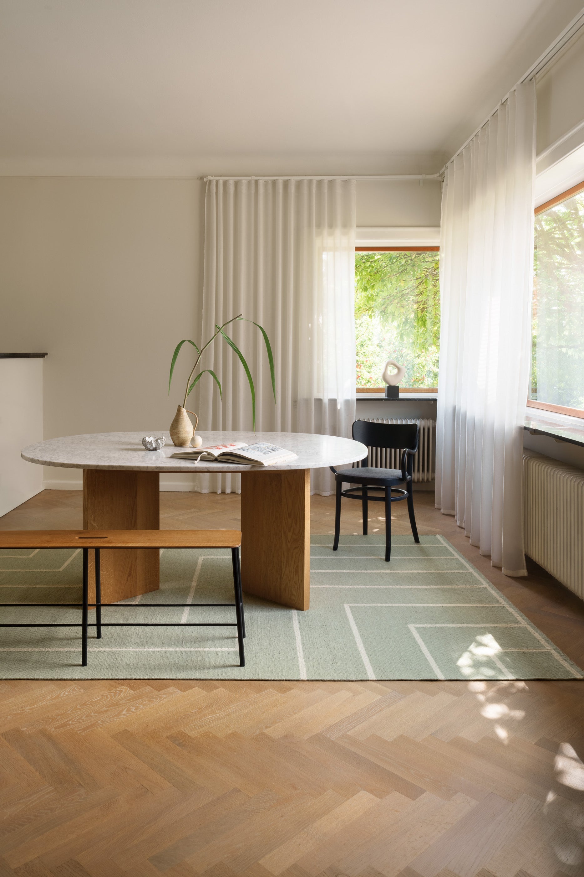 Tæppe VK-1, oliven/hvid • NORDICMODERN