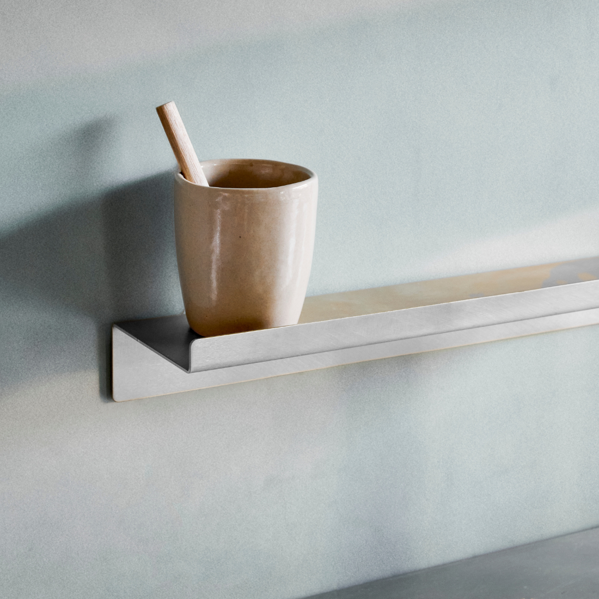 Lille hylde, rustfrit stål • Bastant Design
