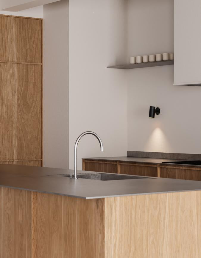 Patrone Recessed Small væglampe med dækplade, bruneret messing • Thorup Copenhagen