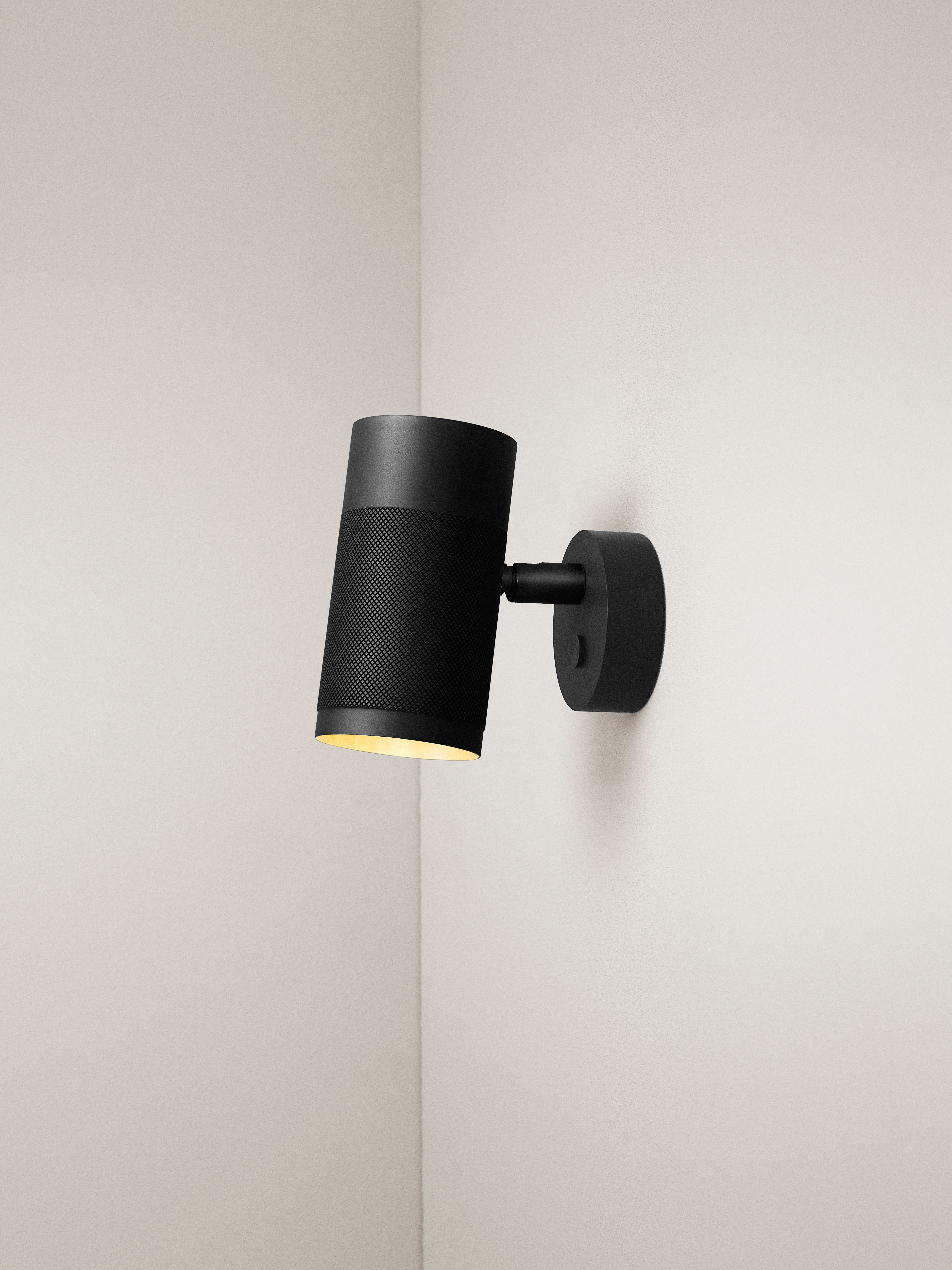 Patrone væglampe small, sortbruneret messing • Thorup Copenhagen