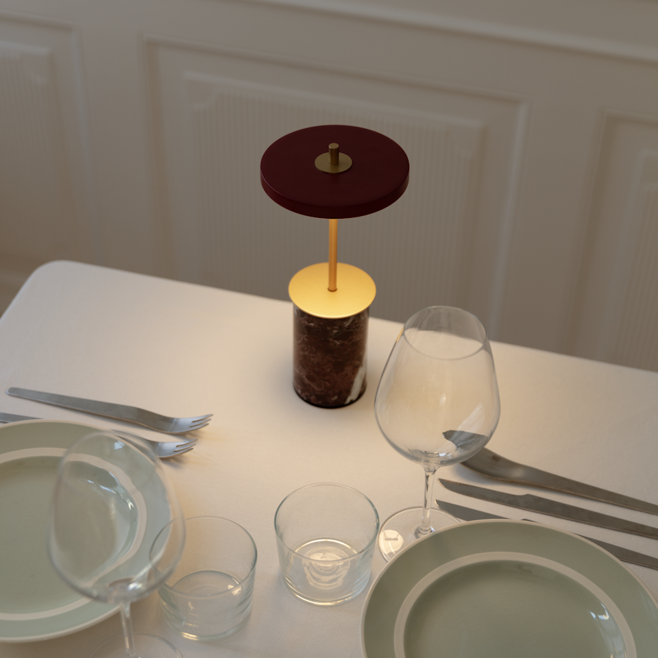 Asteria Move Mini, portable bordlampe, rød marmor • UMAGE