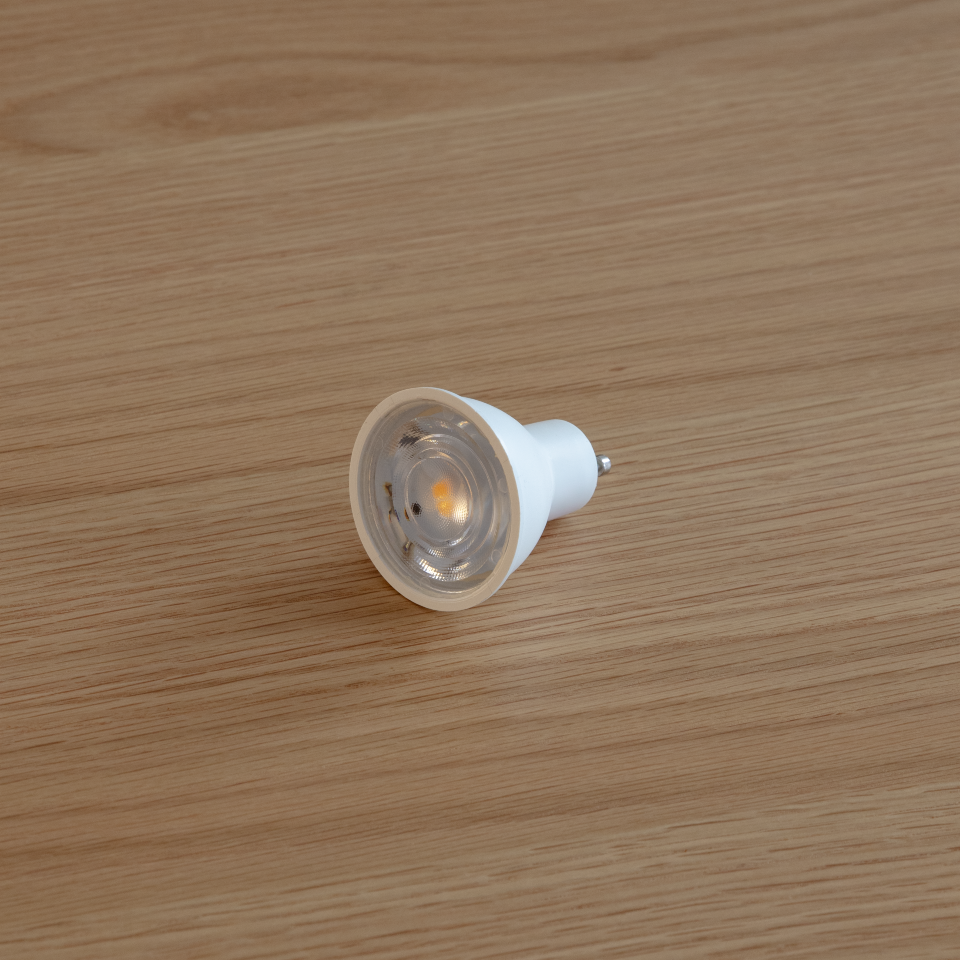 Focused Idea pære, Lemon Squeeze GU10 • UMAGE