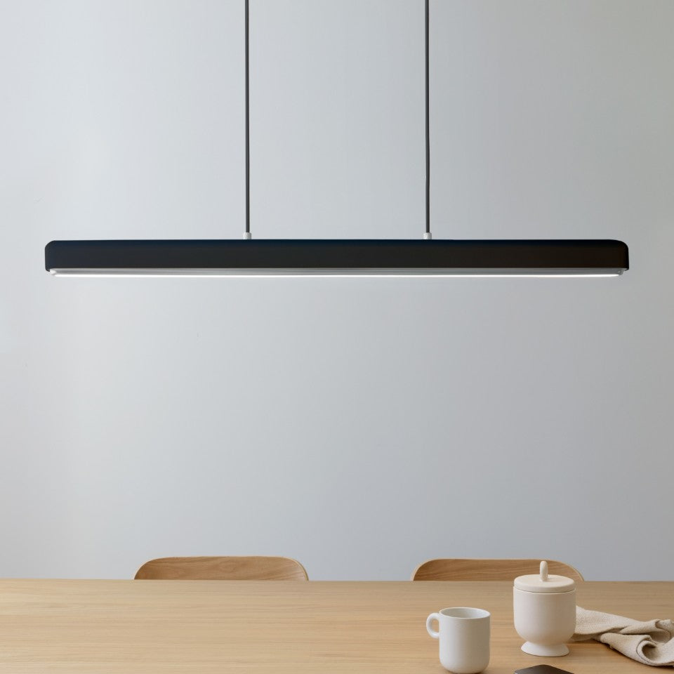 Hazel Branch pendel, sort og stål • UMAGE