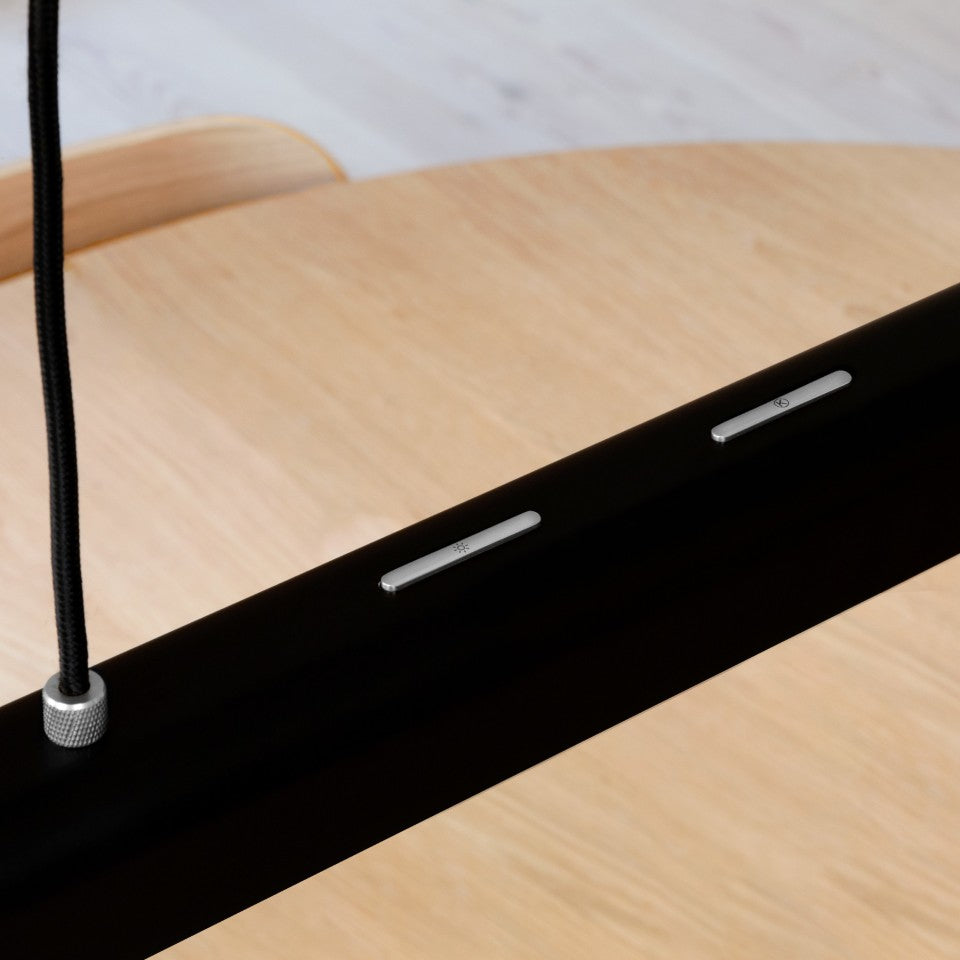 Hazel Branch pendel, sort og stål • UMAGE