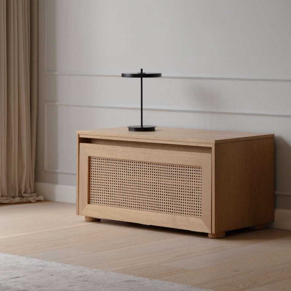 Asteria Table bordlampe, sort • UMAGE