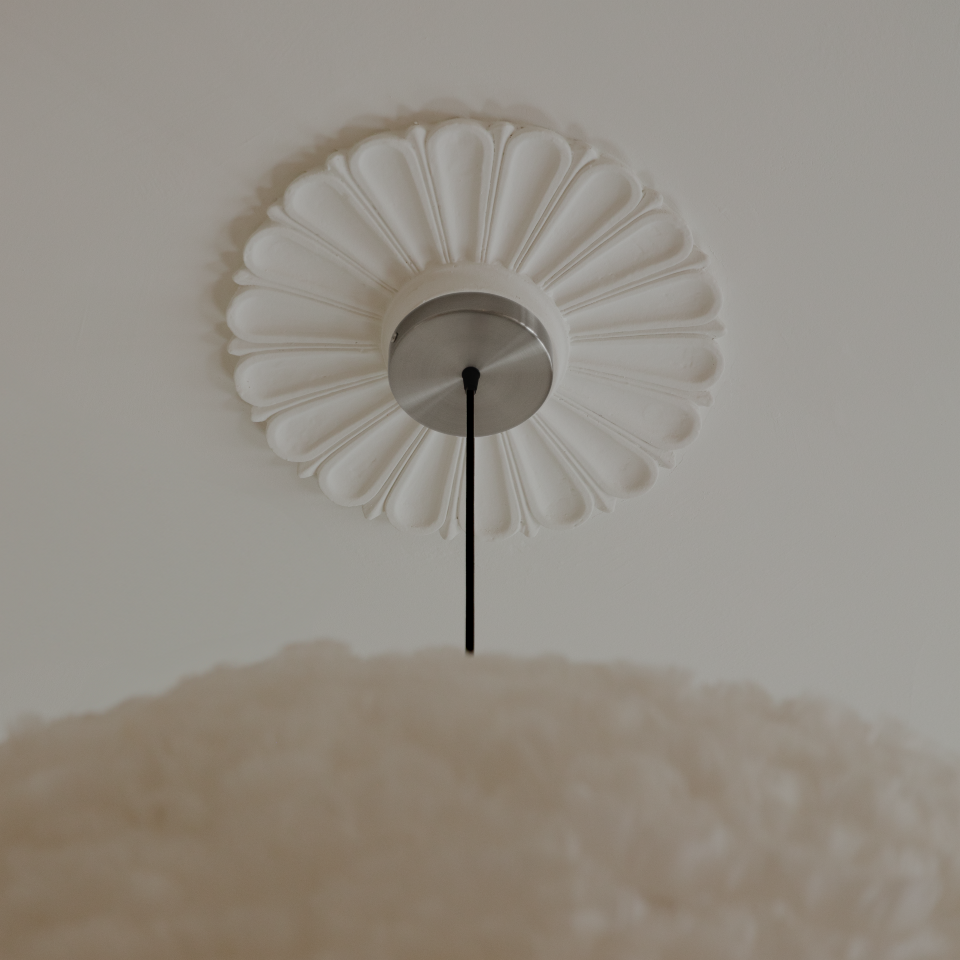 Rosette loftroset med ledning og fatning E27, børstet stål look • UMAGE