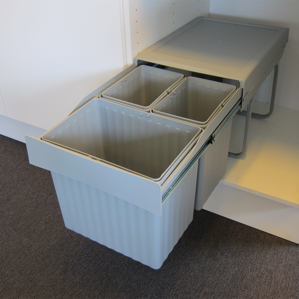 Affaldssystem: Copenhagen 3-31 X • Affaldssystem i stål og plast på 1 x 16 liter + 2 x 7,5 liter med fuldudtræk