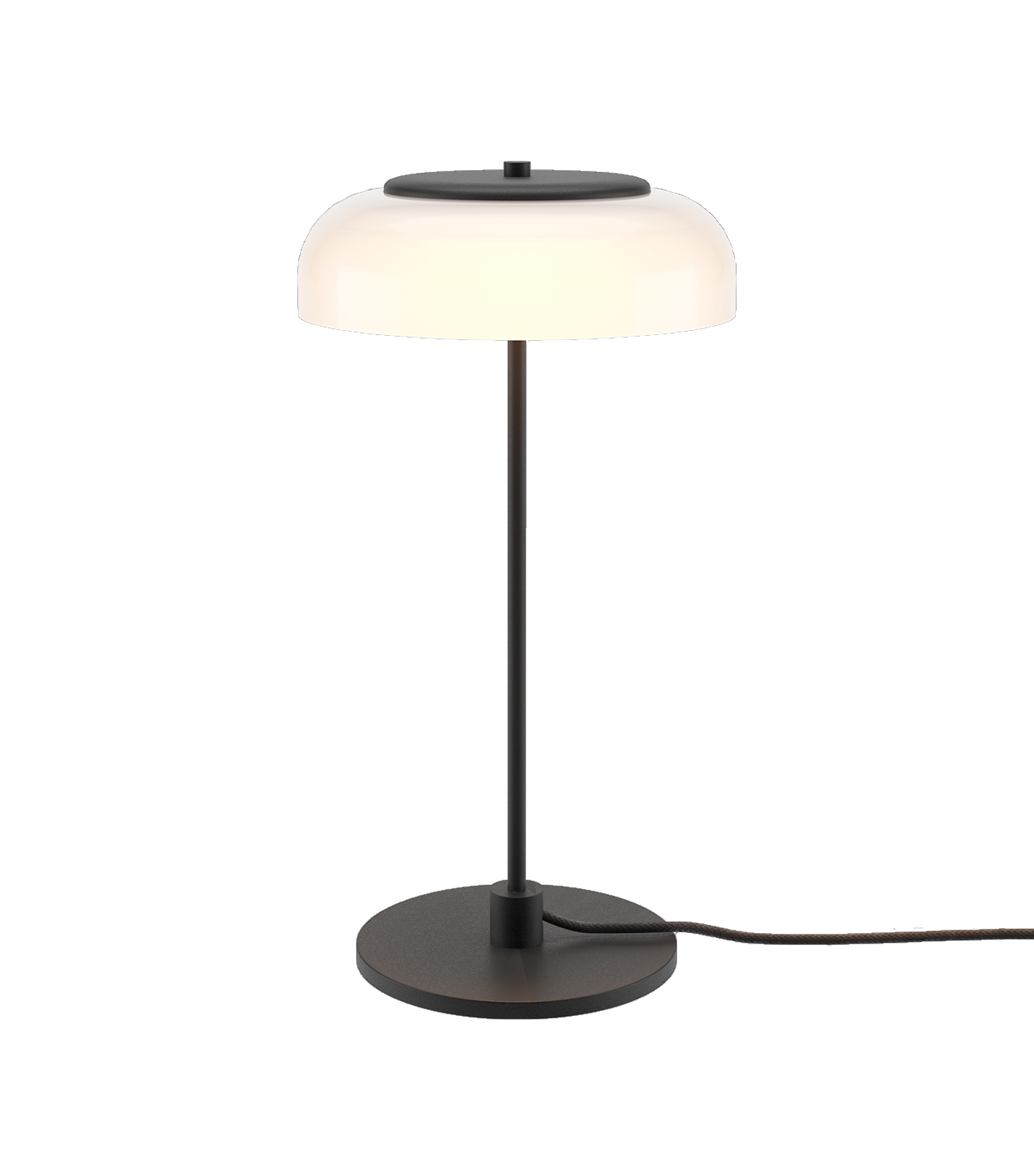 Bordlampe med sort stel og fatning og glasskærm i opalglas, på hvid baggrund.