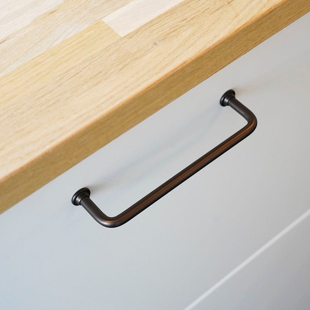 Frederiksberg • Køkkengreb, bruneret messing