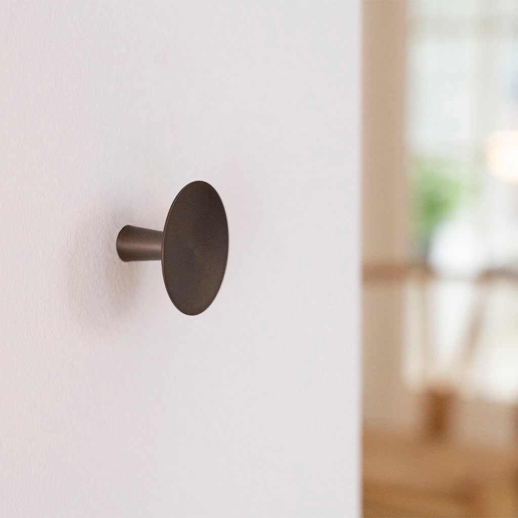 København møbelknop, Ø 40 mm, bruneret messing • Chr. Jørgensen