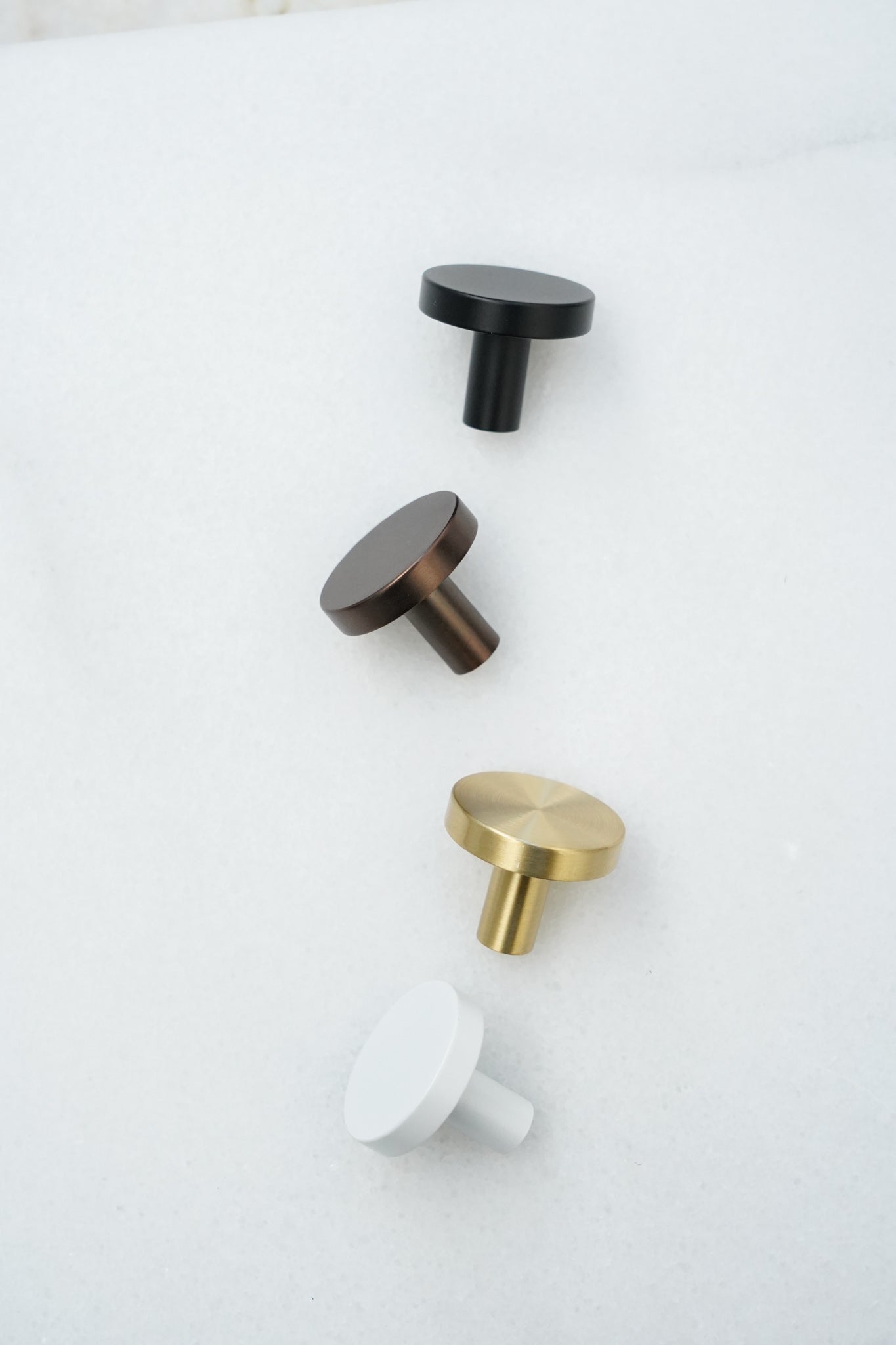 Vesterbro møbelknop, 30 mm, mat hvid • Chr. Jørgensen