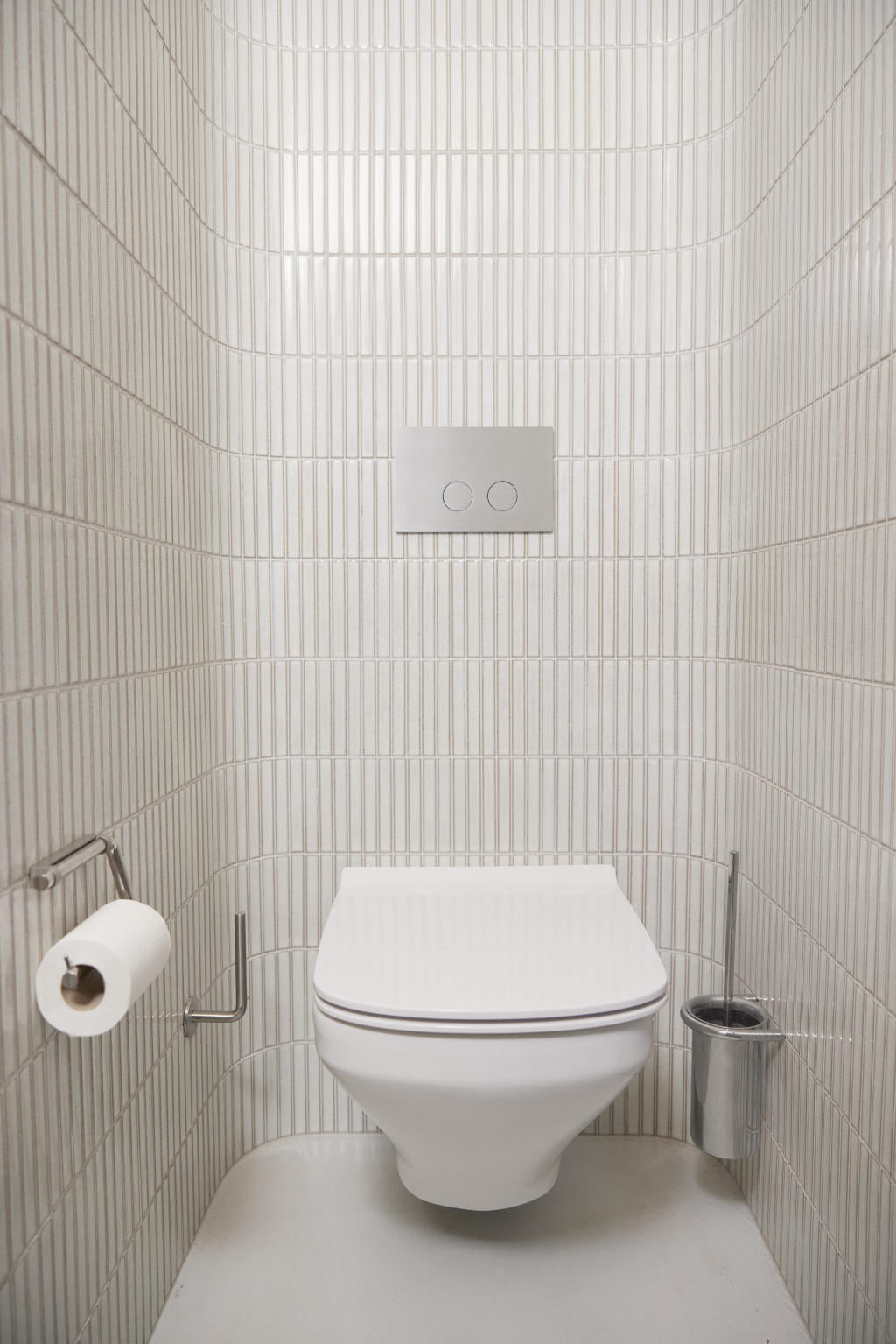 Toiletrulleholder (reserve), børstet rustfrit stål • d line