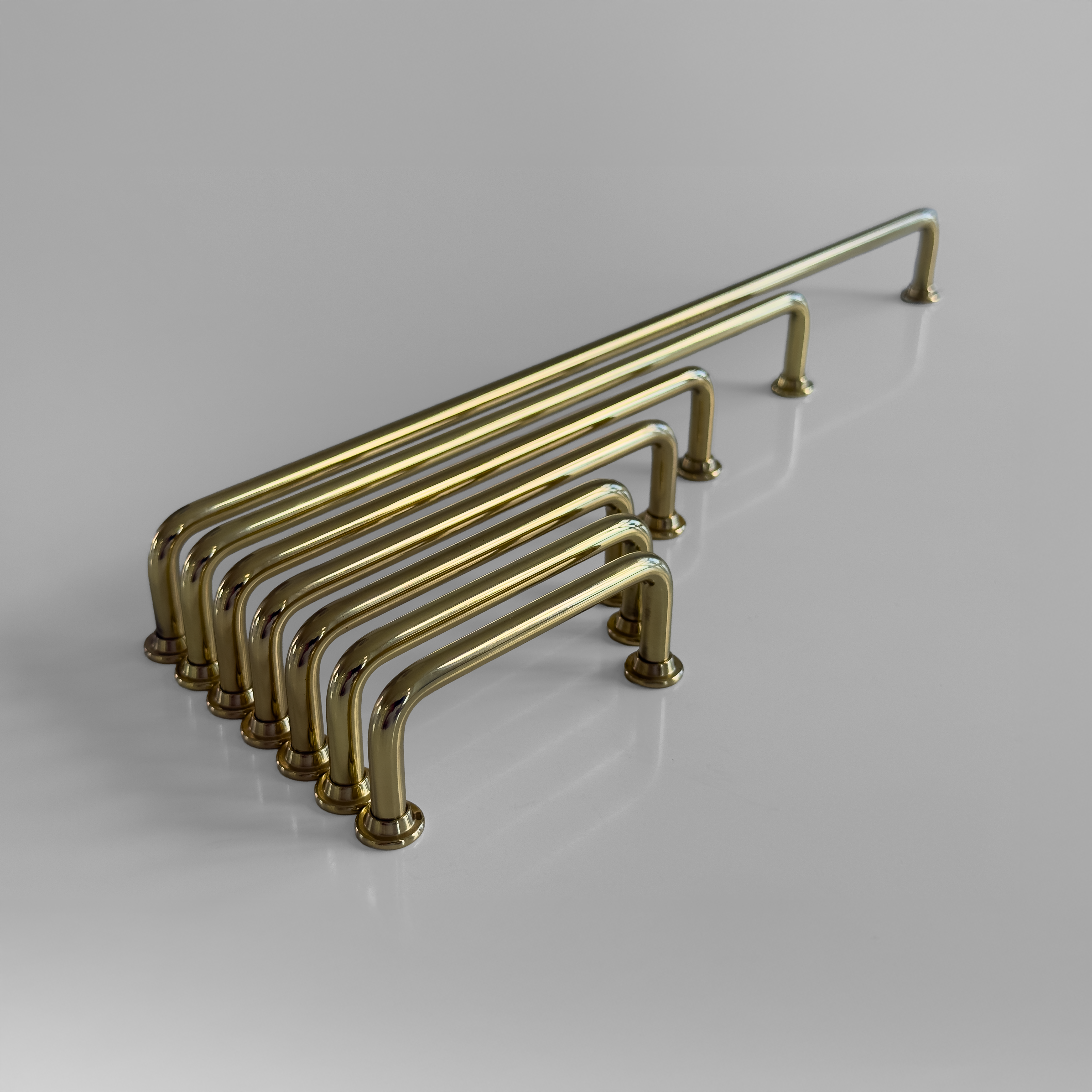 Frederiksberg - Küchengriff aus poliertem Messing ohne Lack