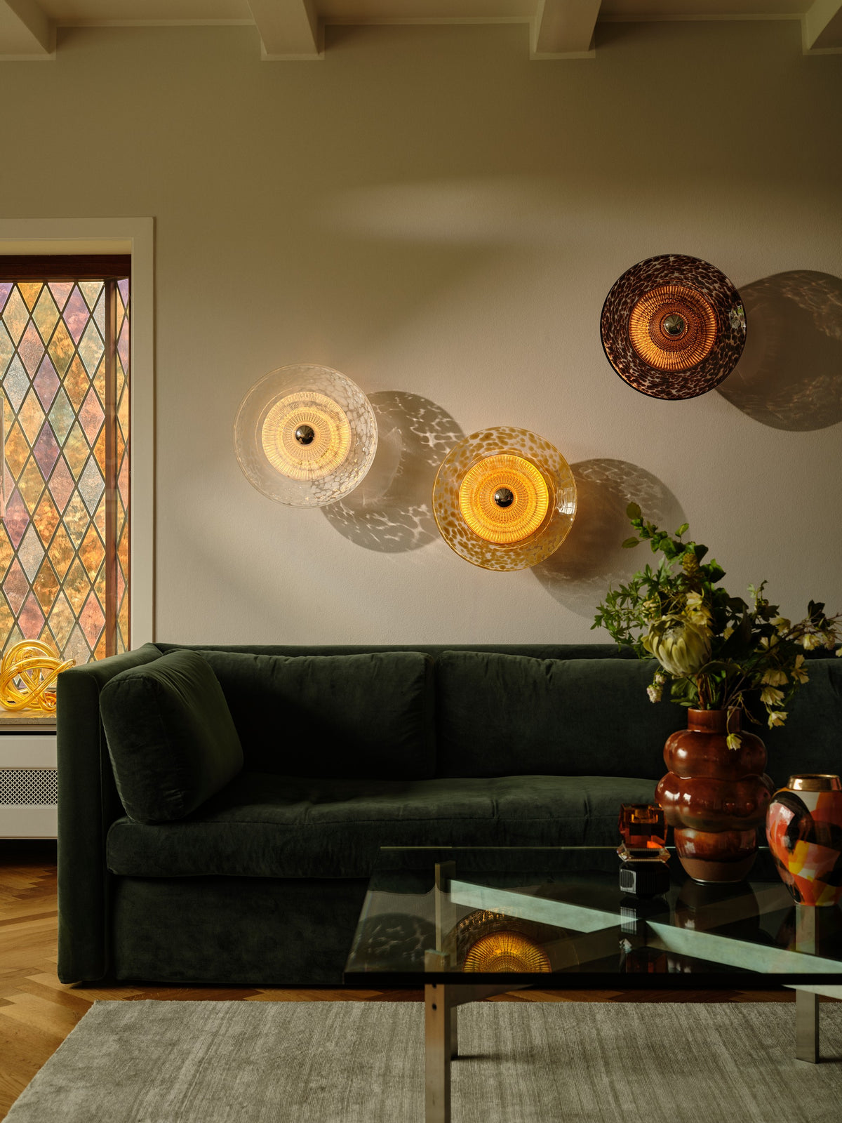 Disco Rama Wandleuchte, amber • Design by Us
