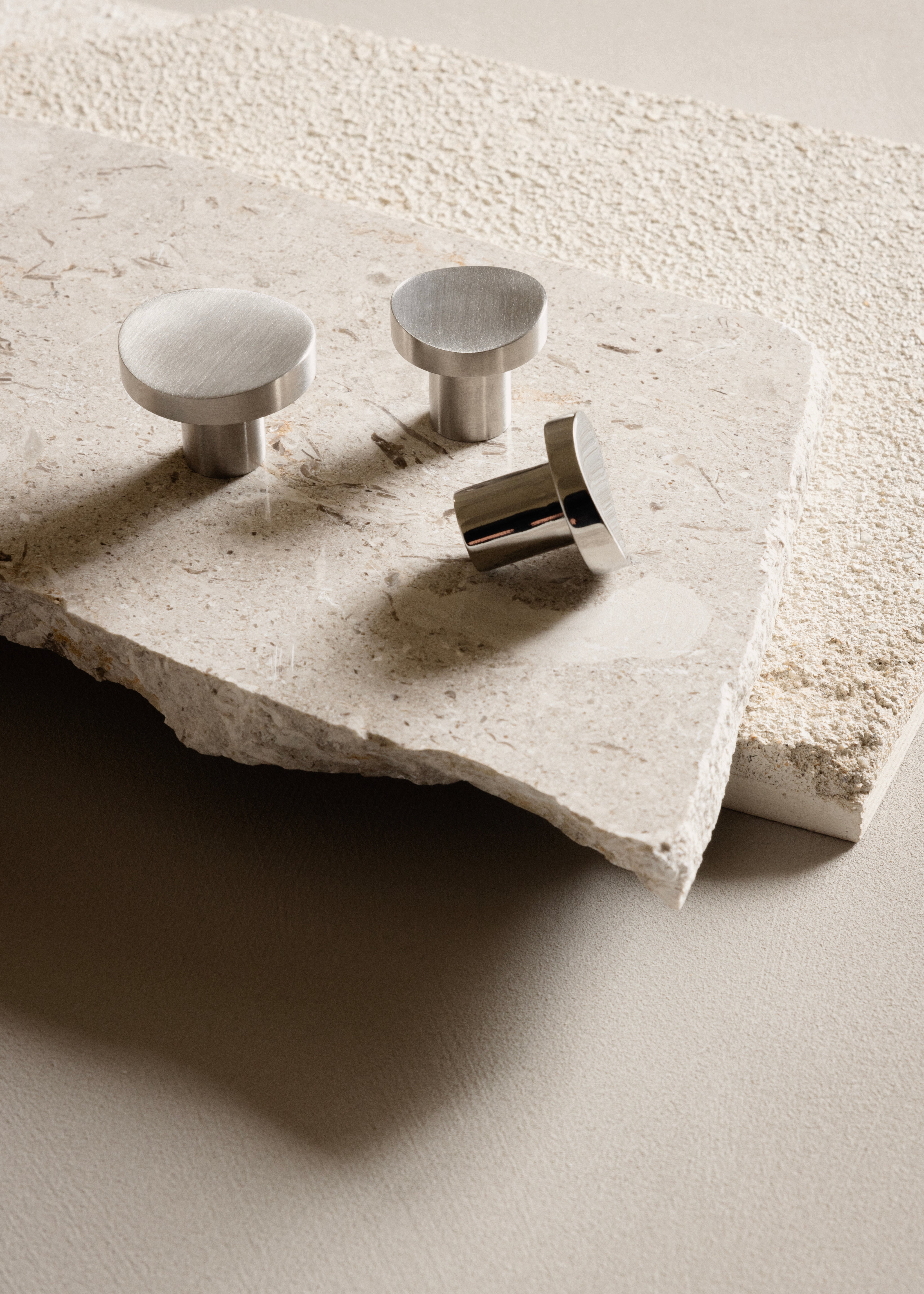 CALLIOPE møbelknop, mat silkeslebet • Furnipart