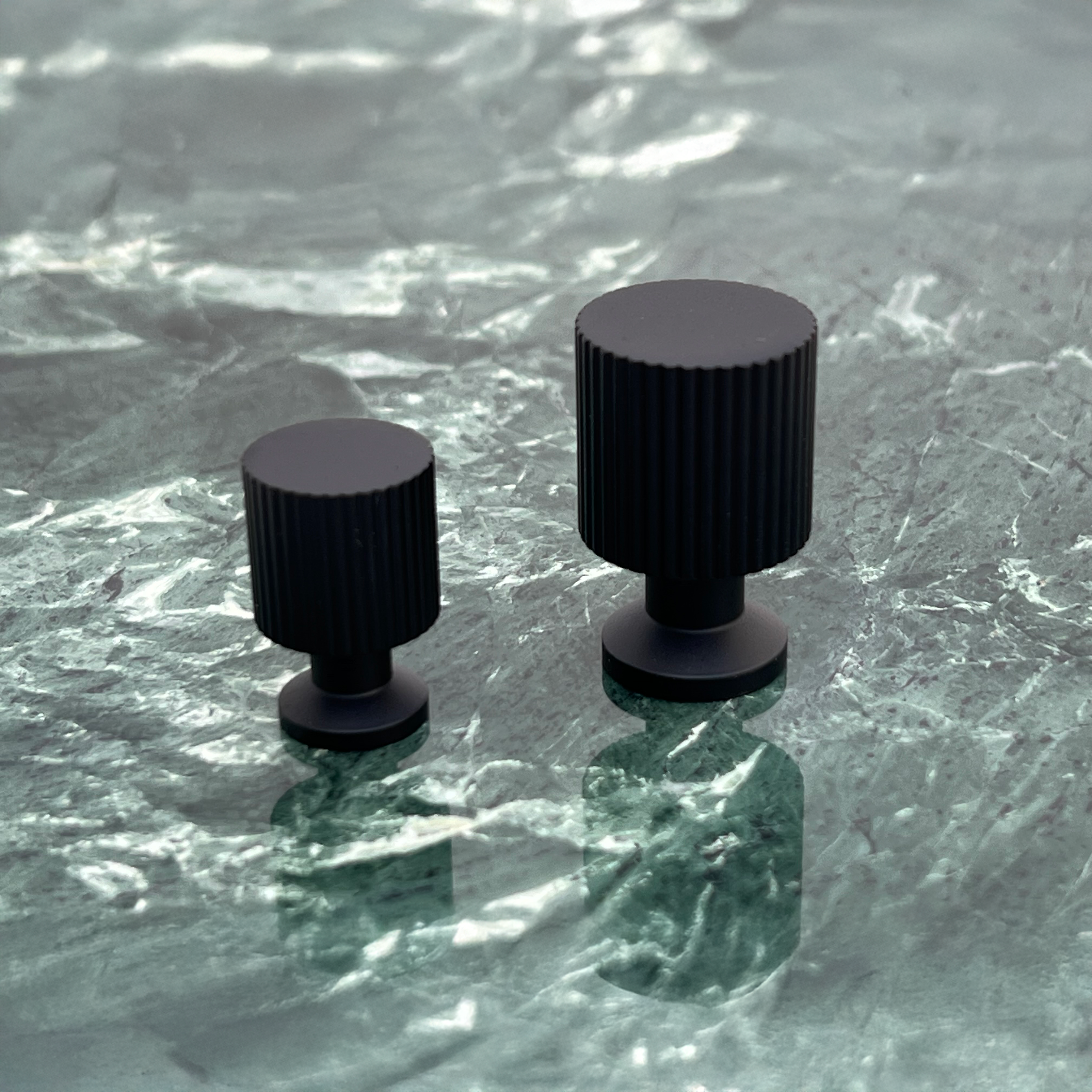 Marienlund • Møbelknop, sort