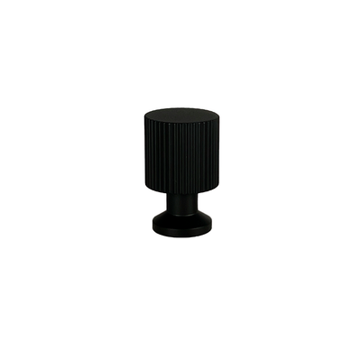 Marienlund Möbelknopf mit Linienstruktur, Mattschwarz – Höhe 33 mm • Chr. Jørgensen