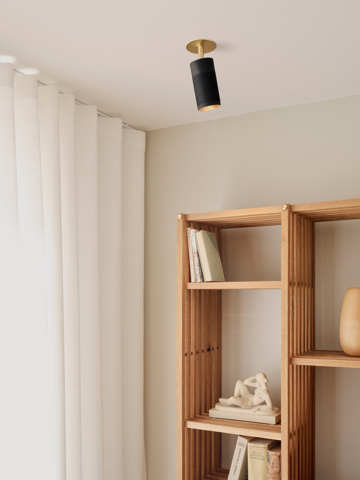 Patrone loftspot med dækplade - box fit, sortbruneret og messing • Thorup Copenhagen - Copenhagenhomedesign