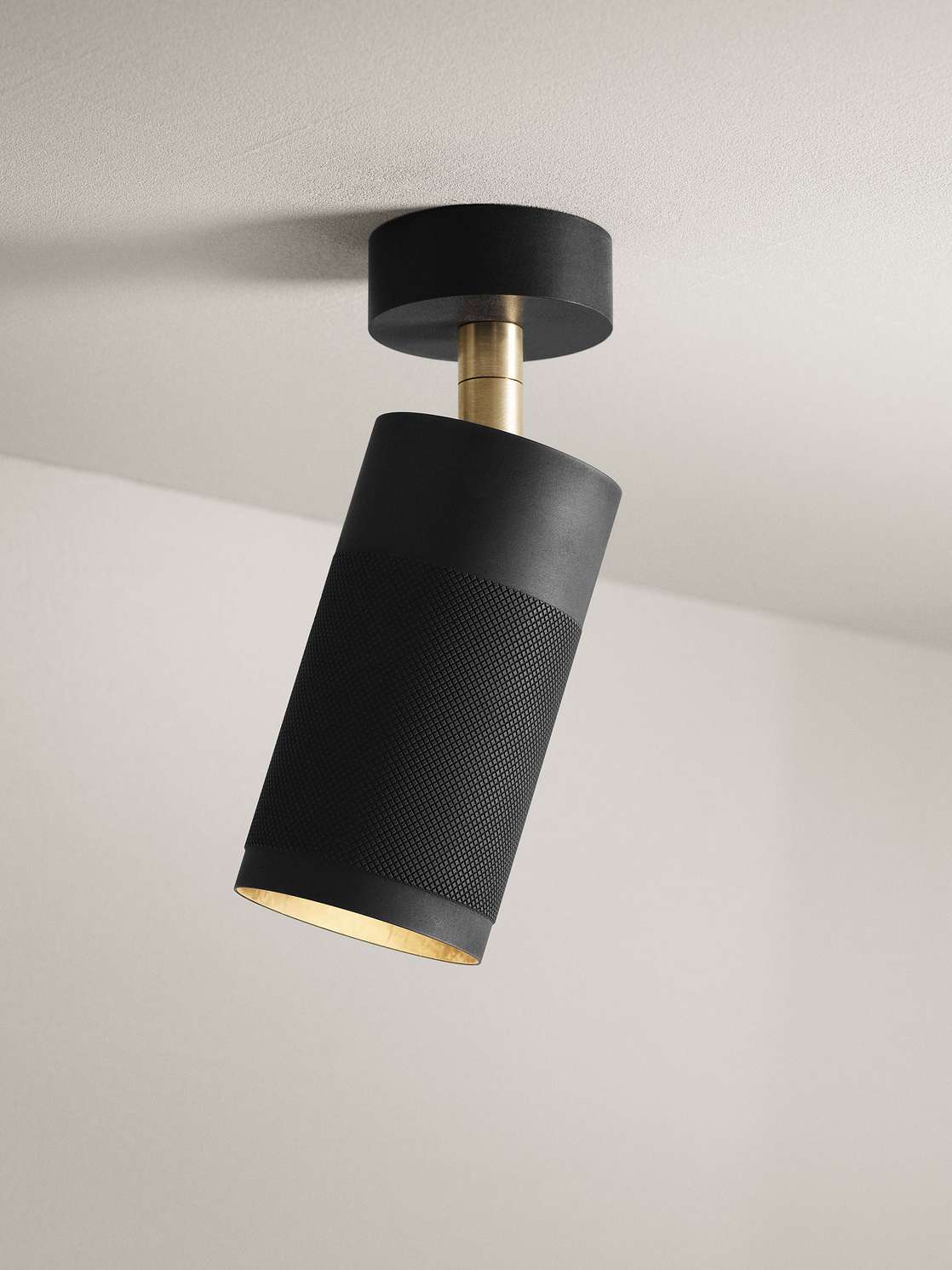 Patrone Deckenstrahler mit Deckenrosette, schwarzbrüniert und Messing • Thorup Copenhagen - Copenhagenhomedesign