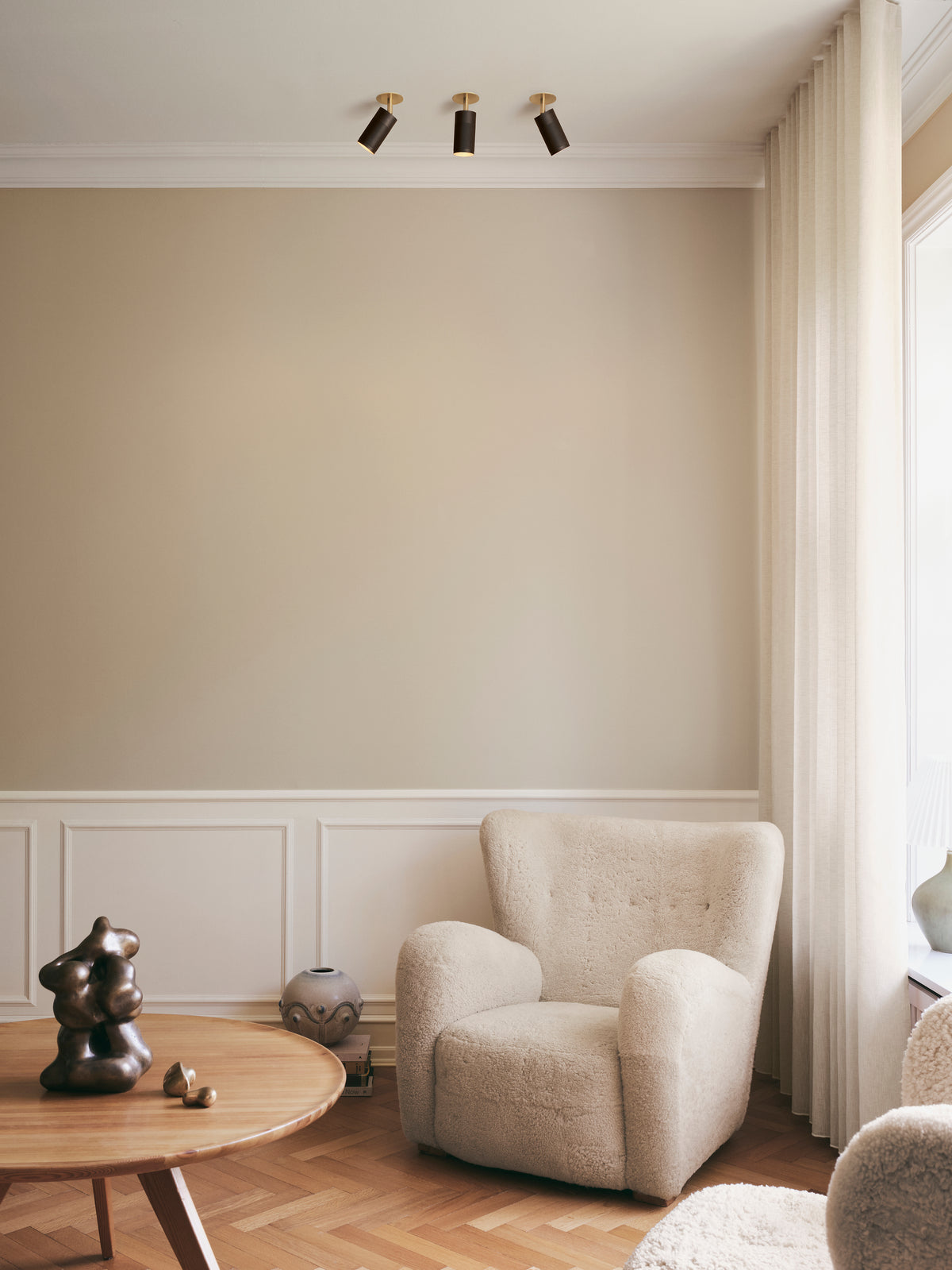 Patrone loftspot med dækplade - clip fit, sortbruneret og messing • Thorup Copenhagen - Copenhagenhomedesign
