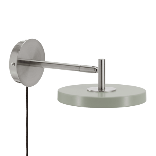 Asteria Wall Wandleuchte, Oliv und Stahl • UMAGE