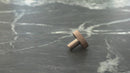 Video af rund møbelknop i bruneret messing med linjeret kant