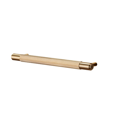 Cross Pull Bar Möbelgriff aus Messing mit Diamond-Cut-Rändelung • Buster + Punch