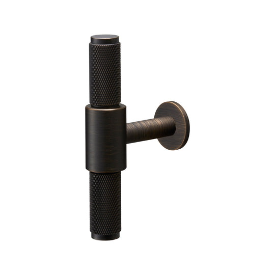 Cross T-bar i bruneret messing med diamond cut mønster  • Buster + Punch