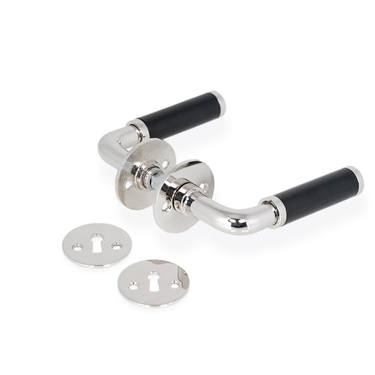 Funkis Espergærde dørhåndtag i krom og sort bakelit inkl. roset og nøgleskilt