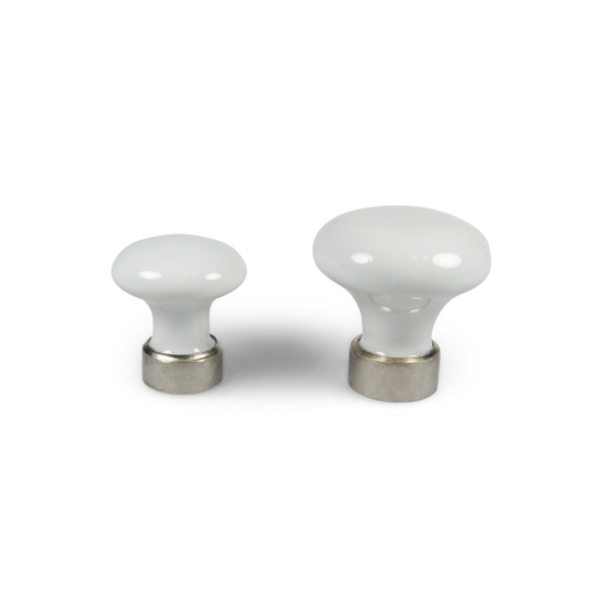 Hornbæk - Porzellanknauf mit matt vernickeltem Fuß